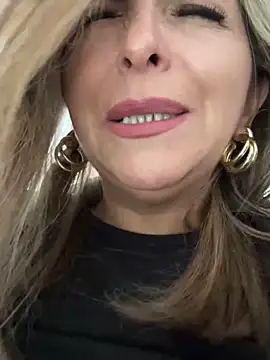  Abril-Office1 online show from February 2025 07:42:01 PM