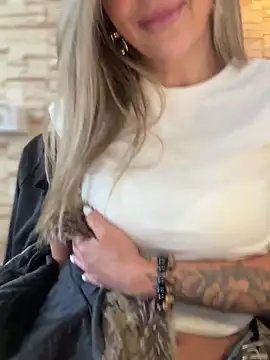  Abril-Office1 online show from October 2025 03:46:02 PM