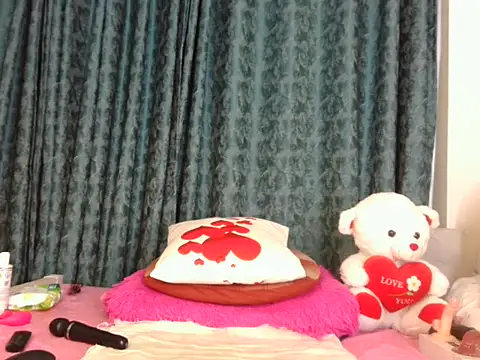 Snapshot of Pretty-shally chatting on March 2025 12:55:02 PM Pretty-shally online show from March 2025 12:55:02 PM