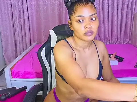 Snapshot of Pretty-shally chatting on April 2026 12:30:02 AM Pretty-shally online show from April 2026 12:30:02 AM
