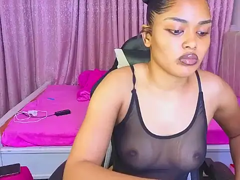 Snapshot of Pretty-shally chatting on April 2026 12:27:01 AM Pretty-shally online show from April 2026 12:27:01 AM