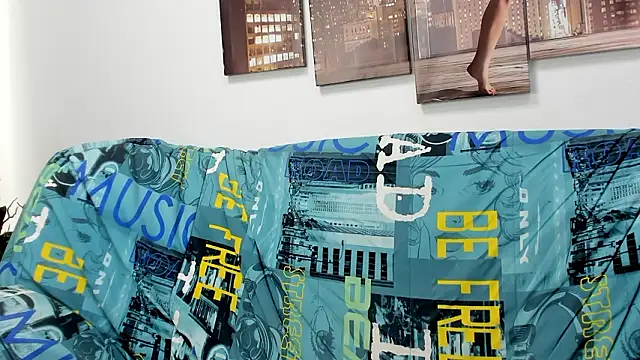 Tiny JuJu online show from March 2026 01:11:01 AM