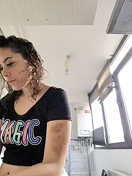 LovelyJulliette online show from March 2025 01:40:02 PM