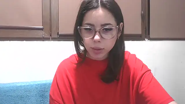 LovelyJulliette online show from March 2026 05:07:01 PM