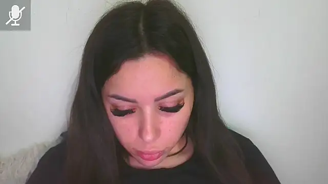 LovelyJulliette online show from March 2026 08:09:01 PM