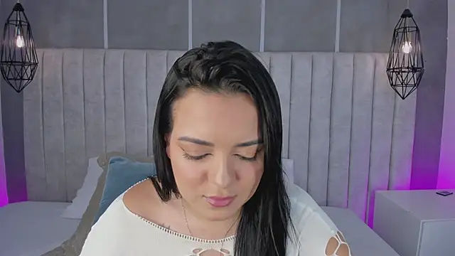 lea gray online show from February 2026 06:48:01 PM