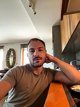 Adventurehotman online show from September 2025 07:35:02 AM