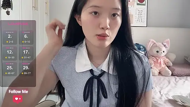 Snapshot of rose-u chatting on May 2026 04:51:02 AM rose-u online show from May 2026 04:51:02 AM