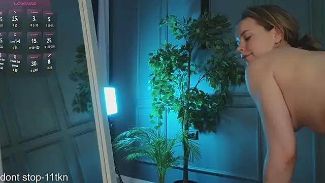 milly shy online show from January 2025 01:25:02 PM