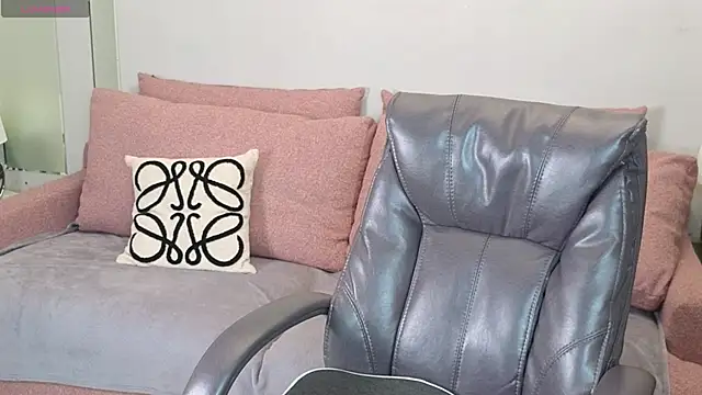  MIURA  online show from September 2025 01:05:02 AM