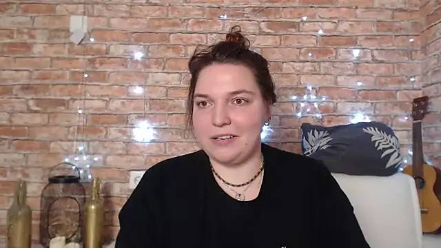 Snapshot of Amelia_Kiss_ chatting on December 2024 07:00:01 AM Amelia Kiss online show from December 2024 07:00:01 AM