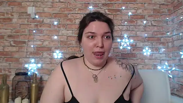 Snapshot of Amelia_Kiss_ chatting on January 2025 06:54:01 AM Amelia Kiss online show from January 2025 06:54:01 AM