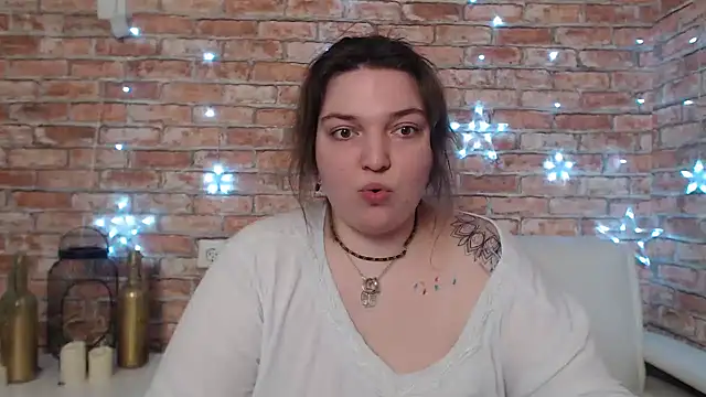 Snapshot of Amelia_Kiss_ chatting on February 2025 03:41:01 AM Amelia Kiss online show from February 2025 03:41:01 AM