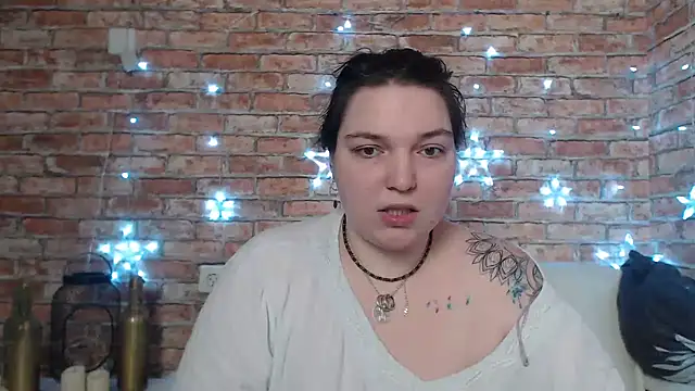 Snapshot of Amelia_Kiss_ chatting on February 2025 12:42:01 AM Amelia Kiss online show from February 2025 12:42:01 AM