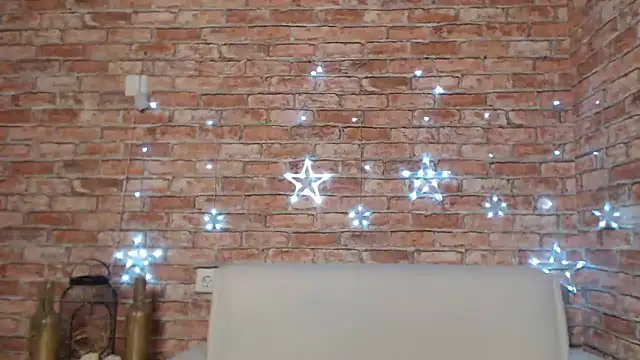 Snapshot of Amelia_Kiss_ chatting on March 2025 12:50:01 AM Amelia Kiss online show from March 2025 12:50:01 AM