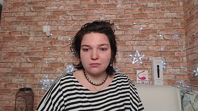Snapshot of Amelia_Kiss_ chatting on September 2025 12:32:02 AM Amelia Kiss online show from September 2025 12:32:02 AM