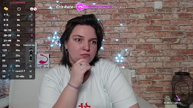 Snapshot of Amelia_Kiss_ chatting on October 2025 12:32:01 AM Amelia Kiss online show from October 2025 12:32:01 AM