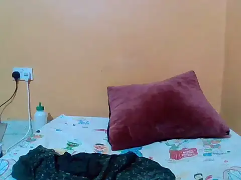 Snapshot of Prettyblackgal chatting on October 2025 03:43:01 PM Prettyblackgal online show from October 2025 03:43:01 PM