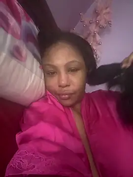 Snapshot of angelheavins chatting on March 2026 01:44:02 AM angelheavins online show from March 2026 01:44:02 AM