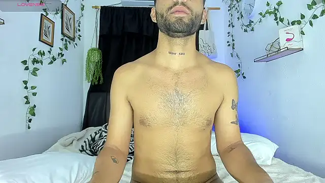 Snapshot of Alex_BigDickkk chatting on September 2025 11:30:01 PM Alex BigDickkk online show from September 2025 11:30:01 PM