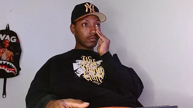 Snapshot of king__Black chatting on November 2025 09:42:01 AM king Black online show from November 2025 09:42:01 AM