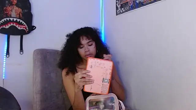 Snapshot of king__Black chatting on February 2026 09:45:01 PM king Black online show from February 2026 09:45:01 PM