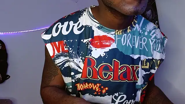 Snapshot of king__Black chatting on February 2026 03:46:01 PM king Black online show from February 2026 03:46:01 PM