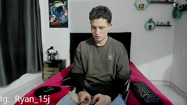 RyanHorseman online show from September 2025 03:39:01 AM