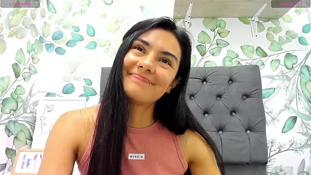 atilanadiaz7 online show from February 2025 05:27:01 PM