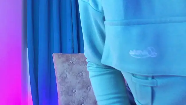 Camila Coxx online show from January 2025 06:52:02 AM