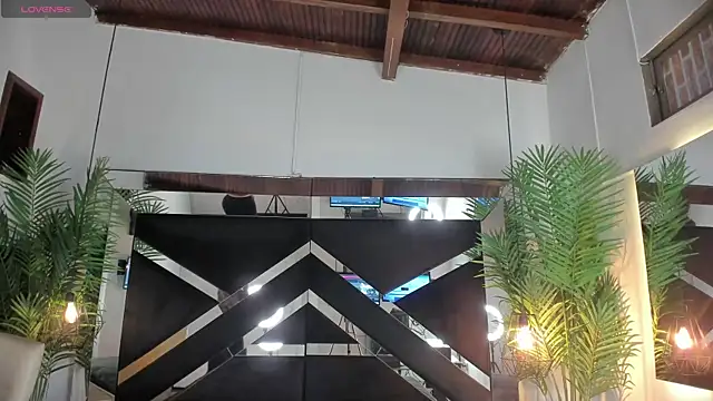 emily-fox online show from July 2026 10:54:01 AM