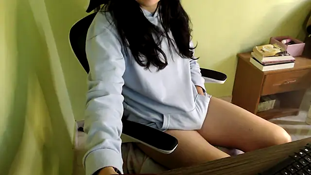 Snapshot of samantha_s69 chatting on April 2026 09:04:01 PM samantha s69 online show from April 2026 09:04:01 PM