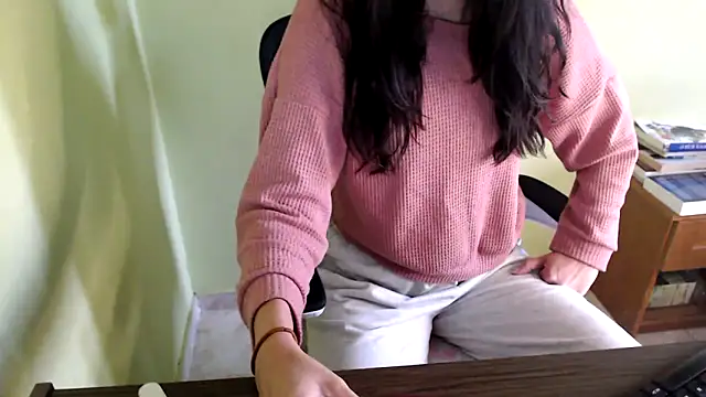 Snapshot of samantha_s69 chatting on May 2026 12:43:02 PM samantha s69 online show from May 2026 12:43:02 PM