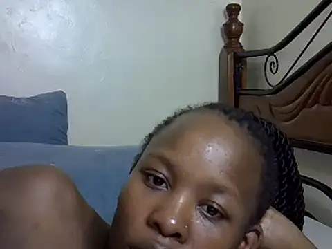 Sonnia  online show from March 2025 10:54:01 PM