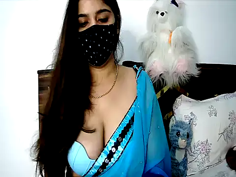 Gloie4u online show from July 2026 09:36:02 AM