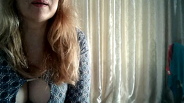 Aline LoveFlowers online show from February 2025 11:56:01 AM