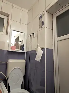 hornny1995 online show from February 2026 06:39:01 PM