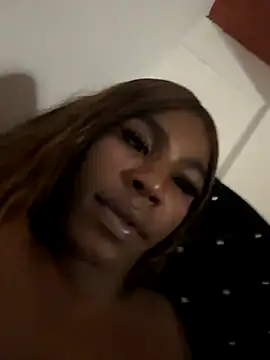 Richchocolatesweet  online show from November 2025 10:14:01 AM