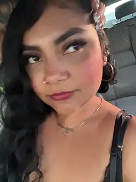 Juli Walker online show from March 2026 10:59:01 PM