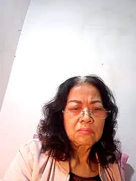 Snapshot of Hotestlove chatting on February 2025 06:03:01 AM Hotestlove online show from February 2025 06:03:01 AM
