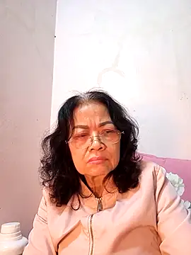 Snapshot of Hotestlove chatting on February 2025 01:11:01 AM Hotestlove online show from February 2025 01:11:01 AM