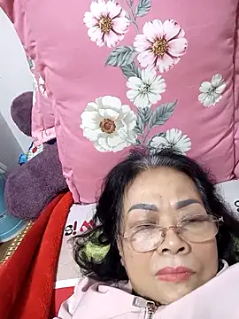 Snapshot of Hotestlove chatting on February 2025 10:09:01 PM Hotestlove online show from February 2025 10:09:01 PM