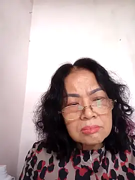 Snapshot of Hotestlove chatting on February 2025 05:48:02 AM Hotestlove online show from February 2025 05:48:02 AM