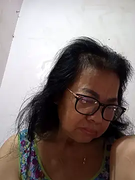 Hotestlove online show from April 2026 10:32:02 PM