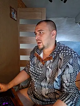 Foxyshaved online show from April 2026 07:56:01 AM