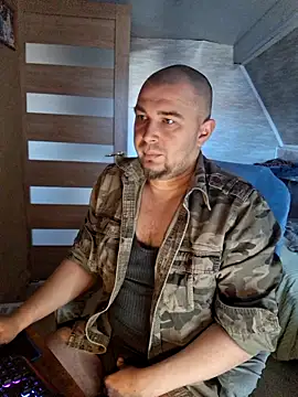 Foxyshaved online show from April 2026 04:08:02 AM