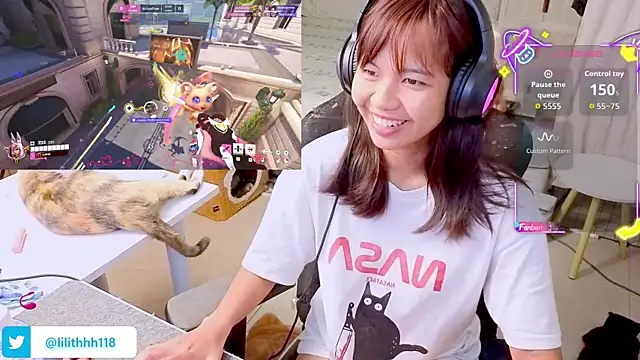 Snapshot of Kana_G chatting on June 2026 04:46:02 PM Kana G online show from June 2026 04:46:02 PM