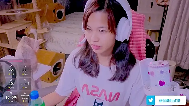 Snapshot of Kana_G chatting on June 2026 04:39:02 PM Kana G online show from June 2026 04:39:02 PM