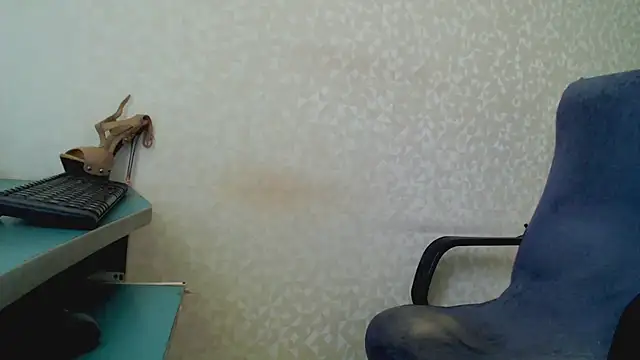 Snapshot of AssSexyXX chatting on April 2026 05:03:01 AM AssSexyXX online show from April 2026 05:03:01 AM