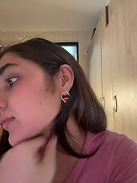 CuteeRose online show from February 2026 03:33:01 PM